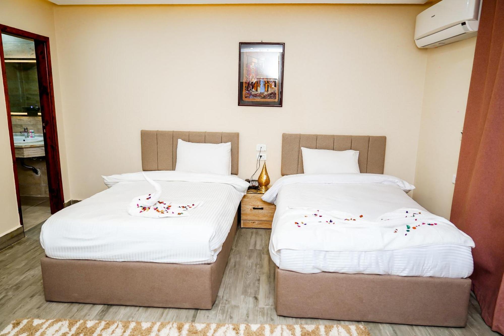 Pyramids Hotel Kafrat al Jabal Экстерьер фото